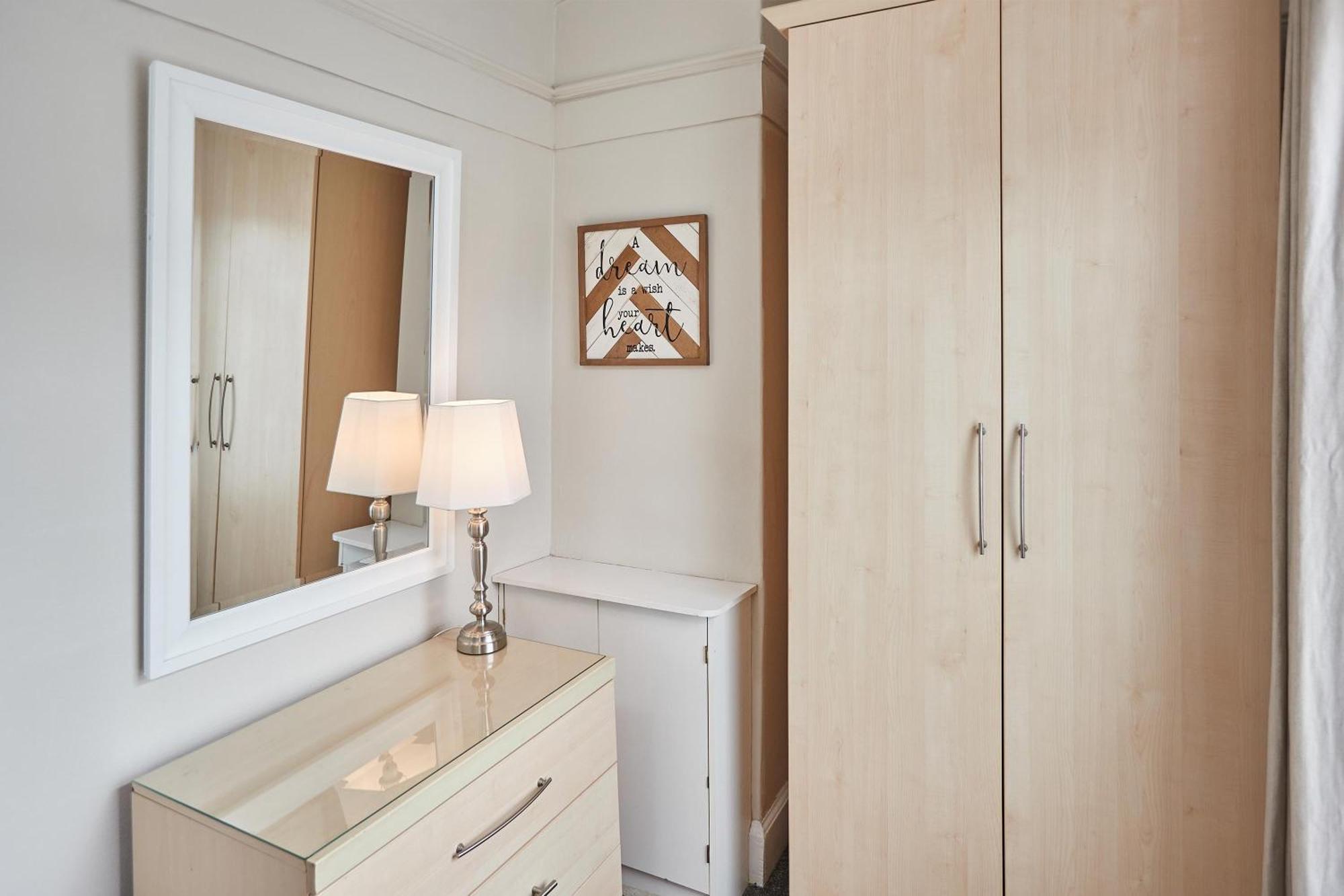Glencoe Holiday Apartments Whitby Ngoại thất bức ảnh